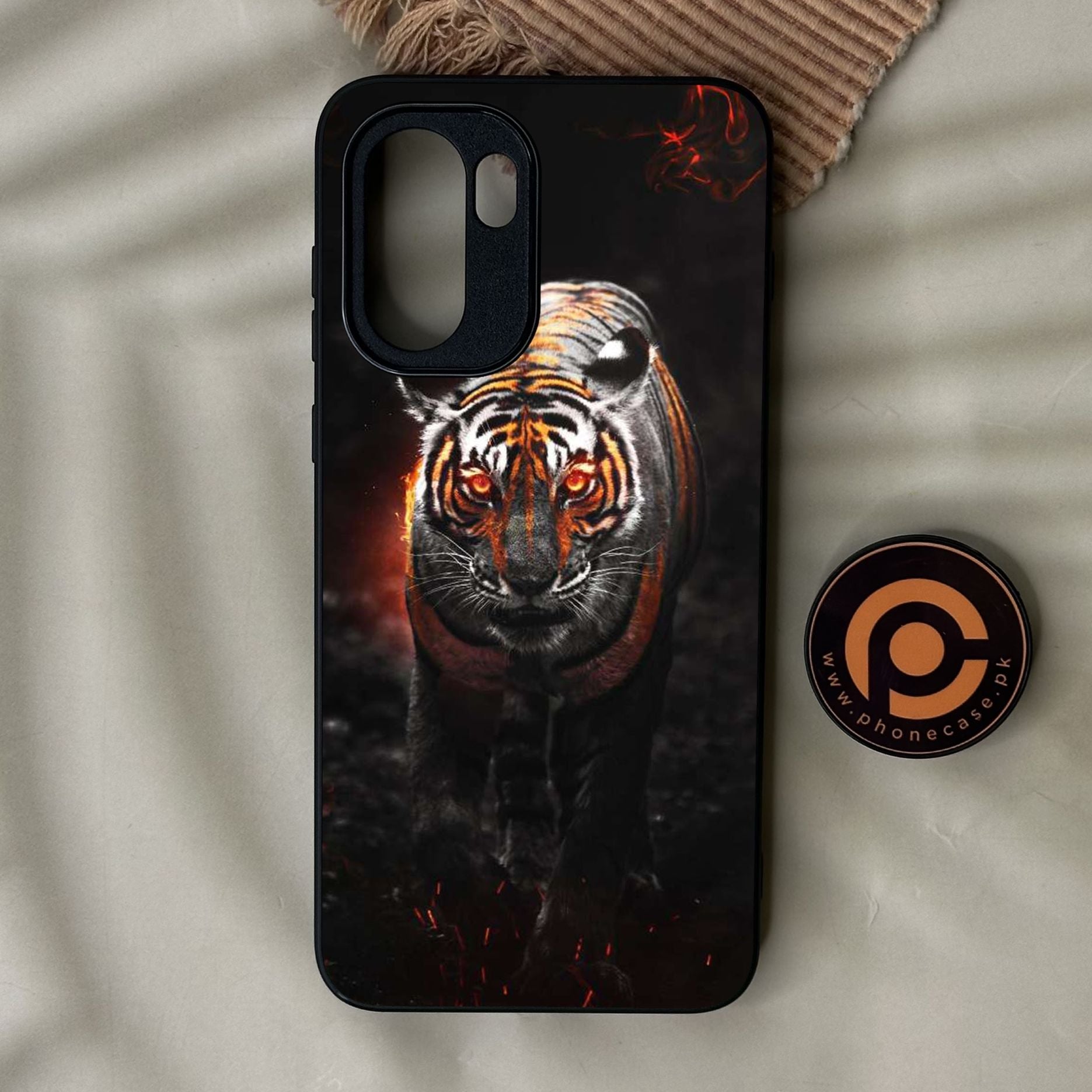OnePlus Ace 6 - Tiger Design 6 - Premium Metal Printed Soft Bumper Shock Proof Case