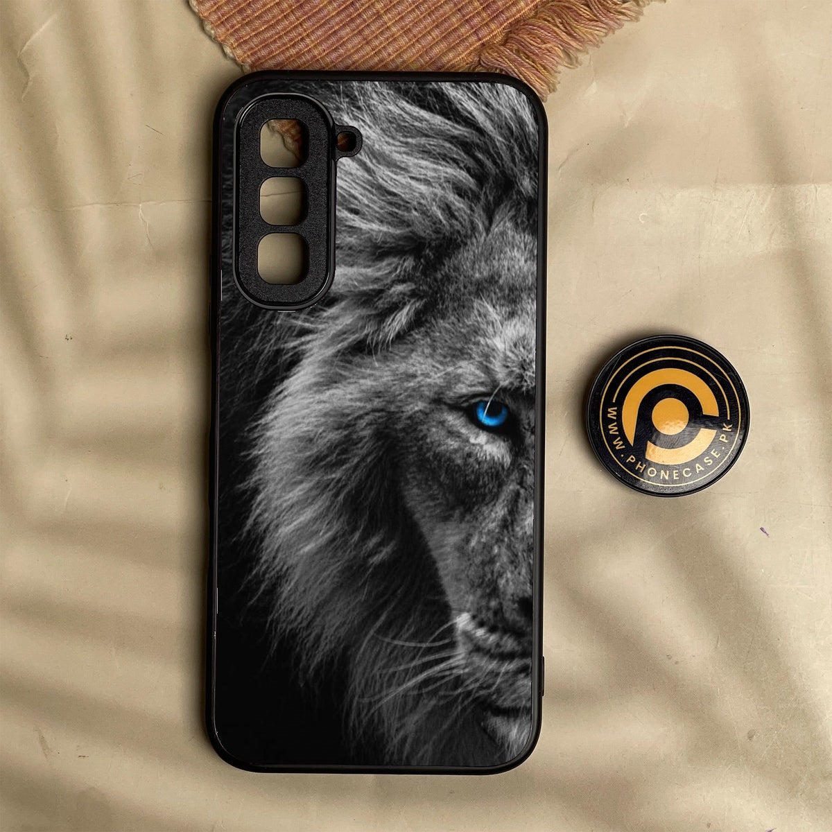 Infinix Hot 70 - Tiger Design 8 - Premium Metal Printed Soft Bumper Shock Proof Case