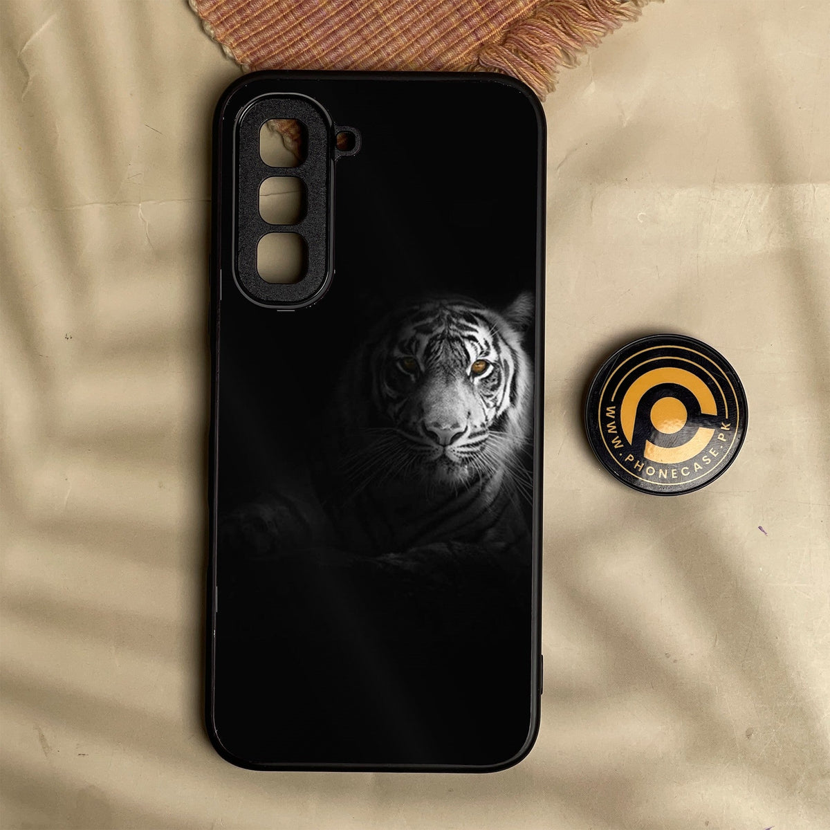 Infinix Hot 70 - Tiger Design 10 - Premium Metal Printed Soft Bumper Shock Proof Case
