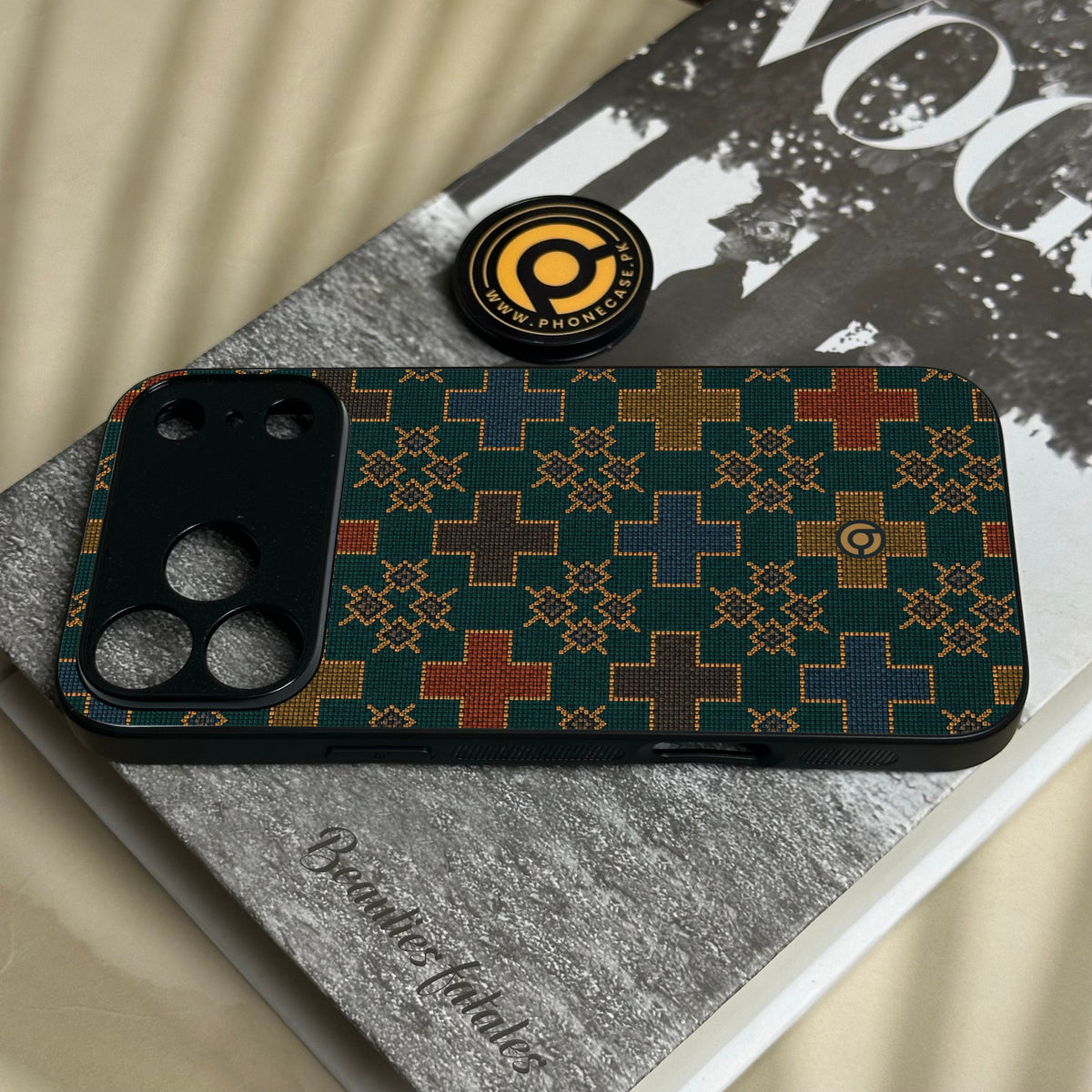 Iphone 18 Pro Max - Classic Weave Design 8 - Premium Metal Printed Soft Bumper Shock Proof Case
