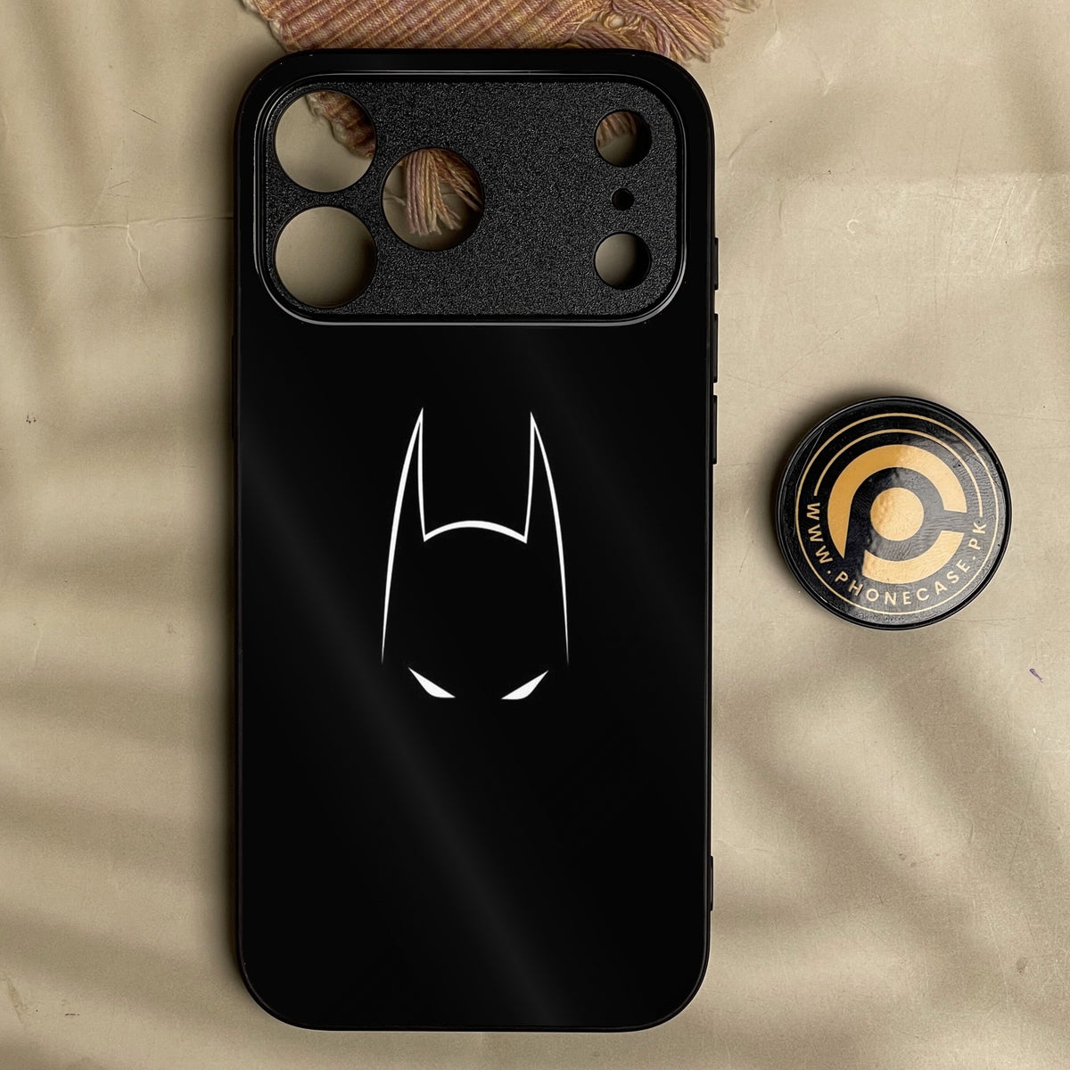 Iphone 18 Pro Max - Minimalistic Design 1 - Premium Metal Printed Soft Bumper Shock Proof Case