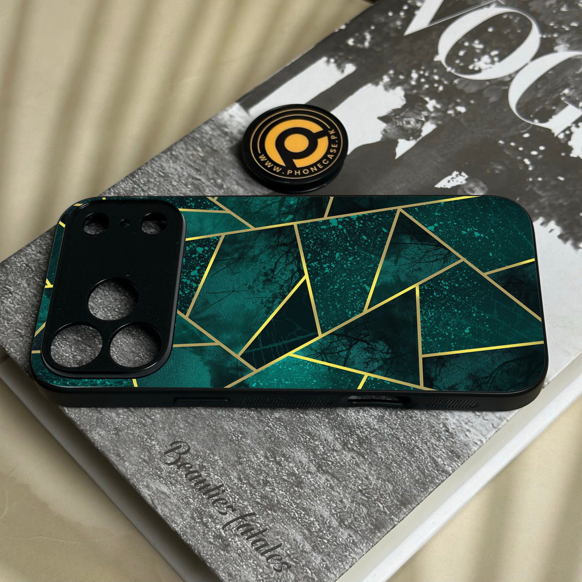 Iphone 18 Pro - Geometric Design 9 - Premium Metal Printed Soft Bumper Shock Proof Case