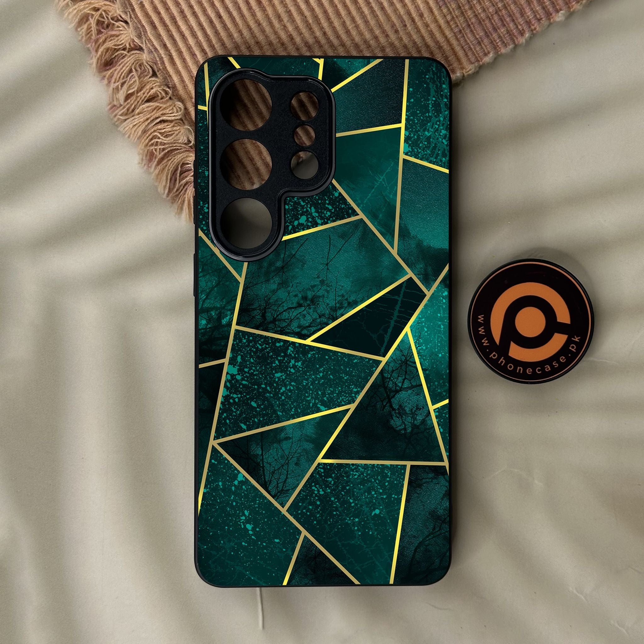 Galaxy S26 Ultra - Geometric Design 9 - Premium Metal Printed Soft Bumper Shock Proof Case