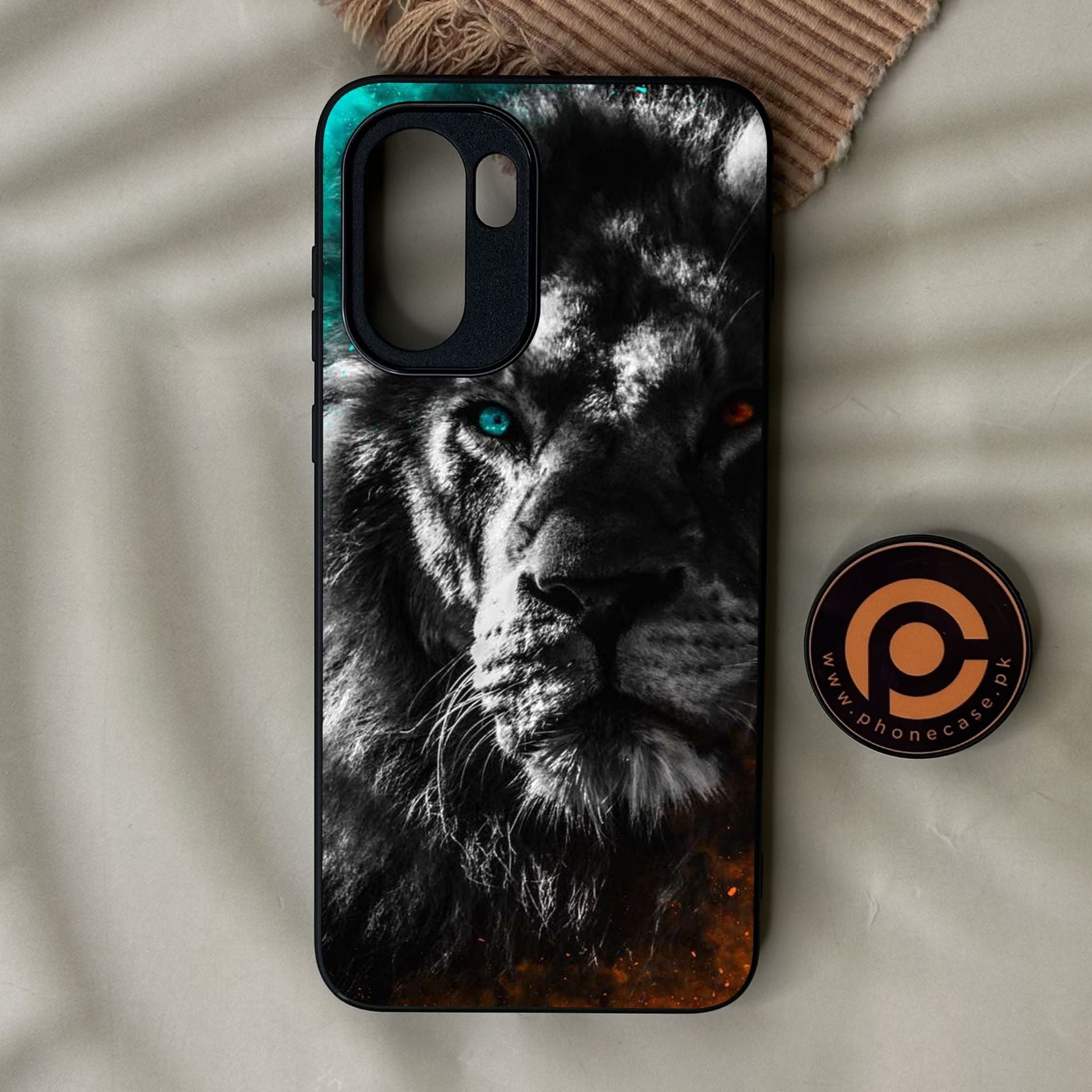 OnePlus 15R - Tiger Design 3 - Premium Metal Printed Soft Bumper Shock Proof Case