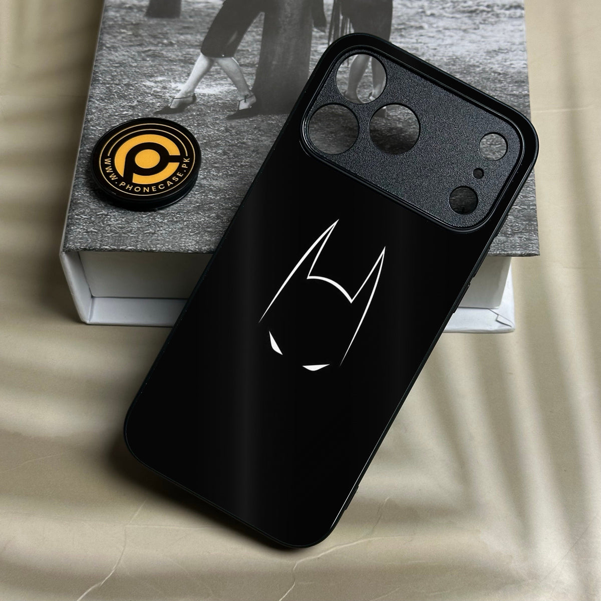 Iphone 18 Pro Max - Minimalistic Design 1 - Premium Metal Printed Soft Bumper Shock Proof Case