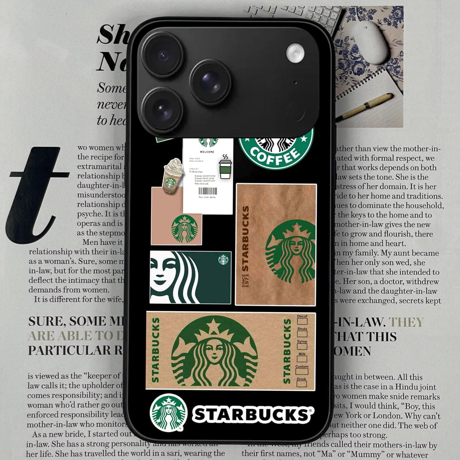 Iphone 17 pro Design-013 Premium Glossy Phone Case