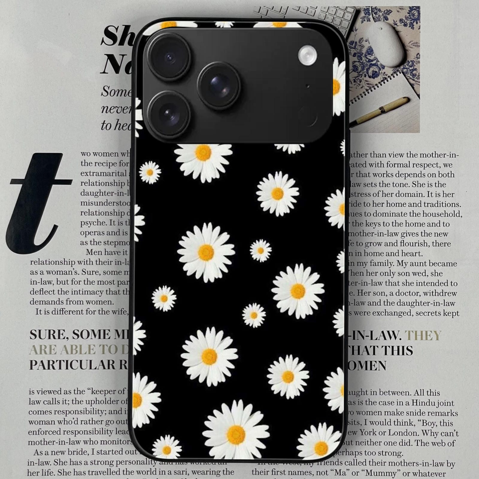 Iphone 17 pro Design-018 Premium Glossy Phone Case