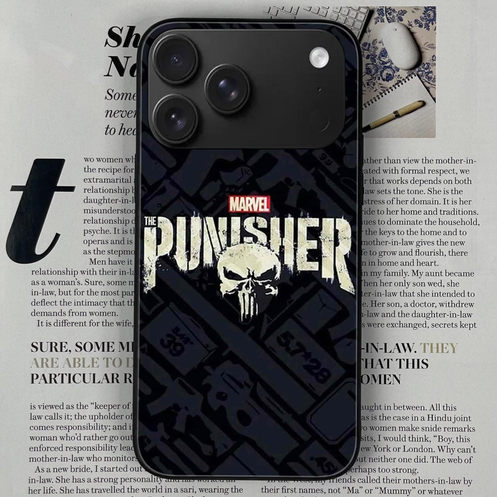 Iphone 17 pro max Design-019 Premium Glossy Phone Case