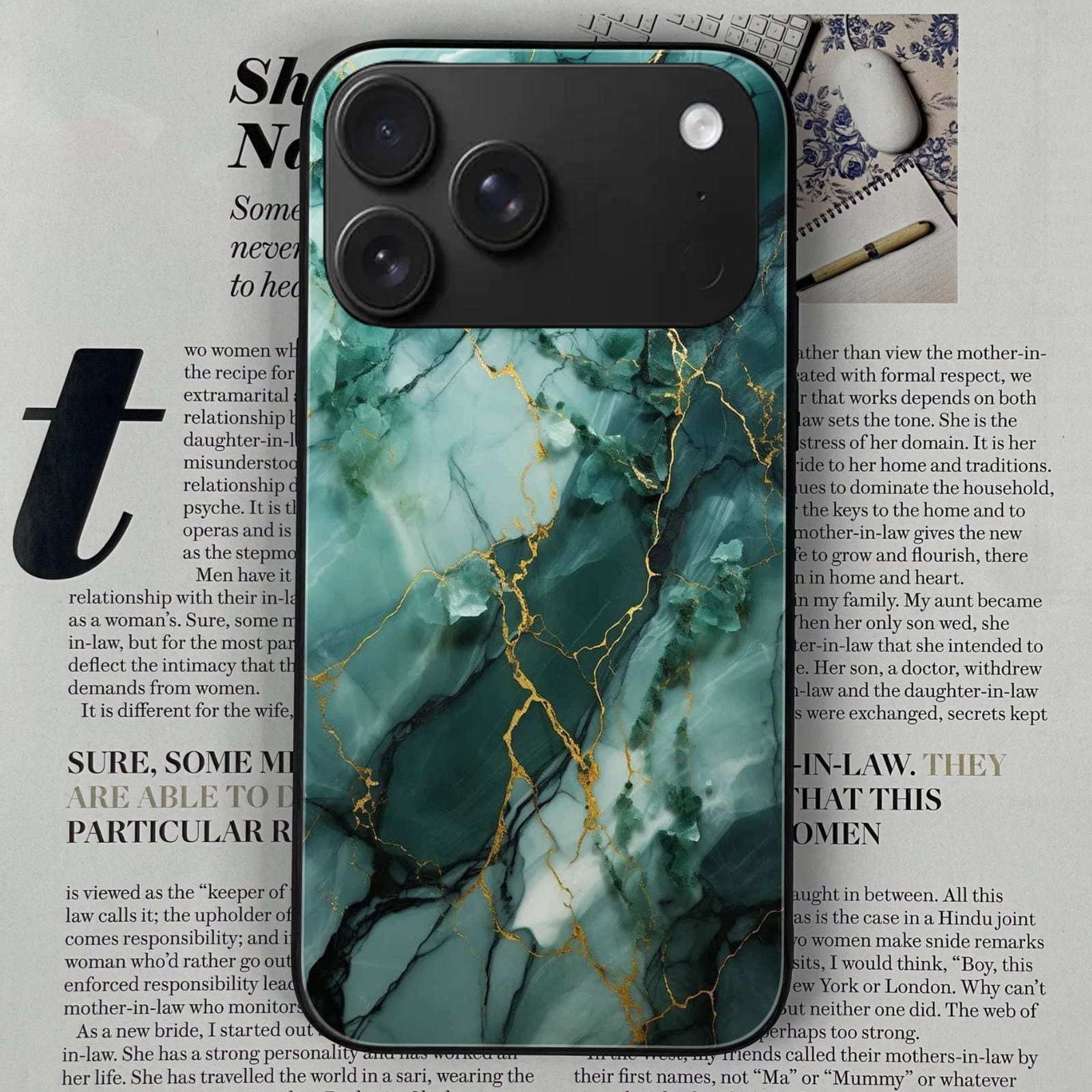 Iphone 17 pro max Design-062 Premium Glossy Phone Case