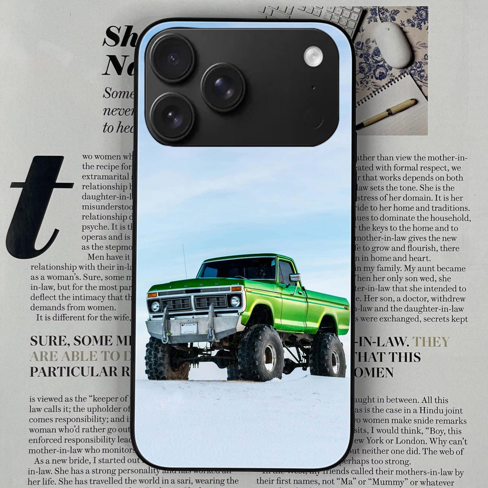 Iphone 17 pro Design-082 Premium Glossy Phone Case