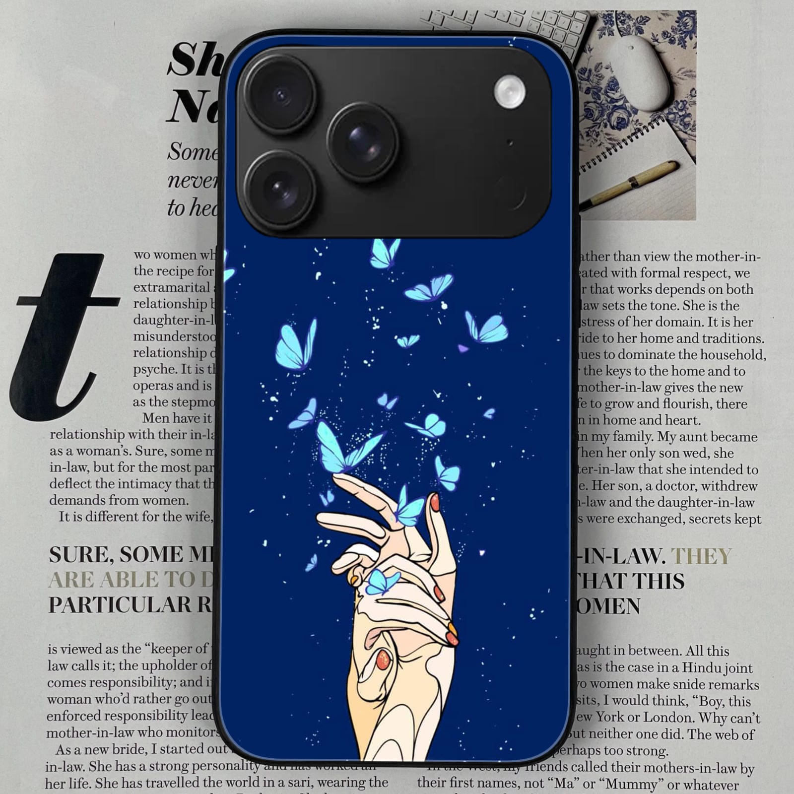 Iphone 17 pro max Design-084 Premium Glossy Phone Case