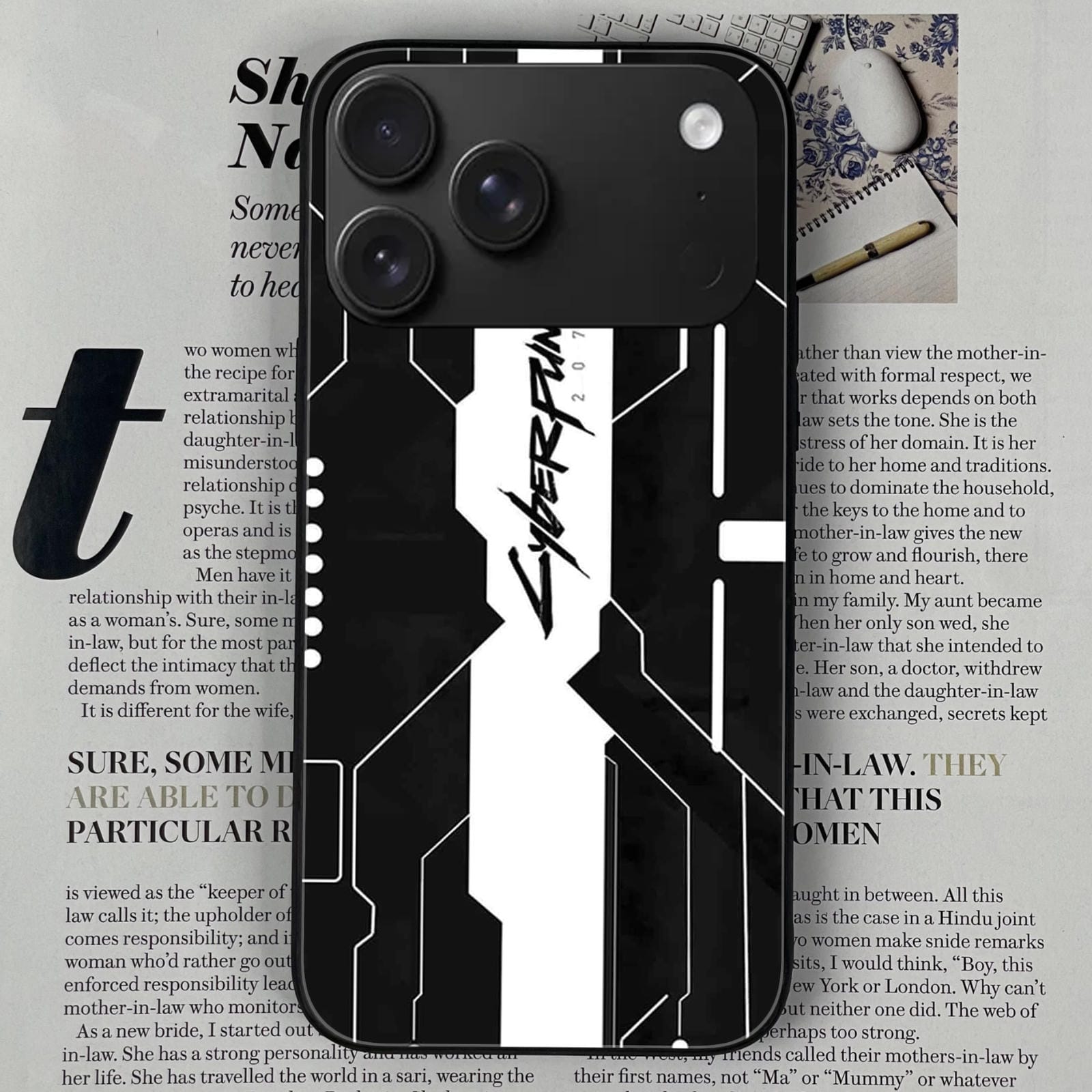 Iphone 17 pro Design-085 Premium Glossy Phone Case