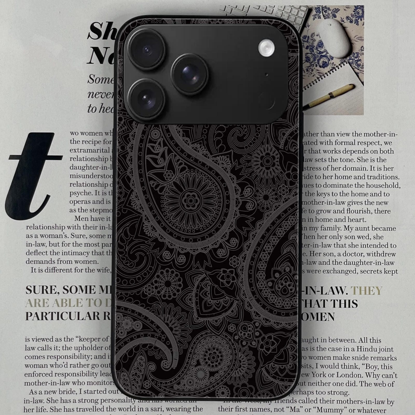 Iphone 17 pro max Design-089 Premium Glossy Phone Case