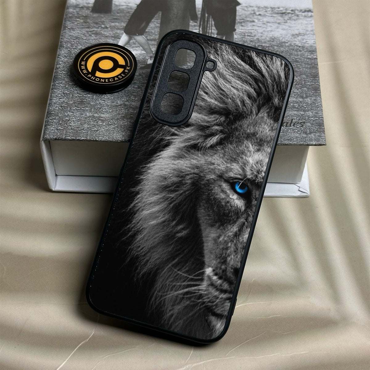 Infinix Hot 70 - Tiger Design 8 - Premium Metal Printed Soft Bumper Shock Proof Case