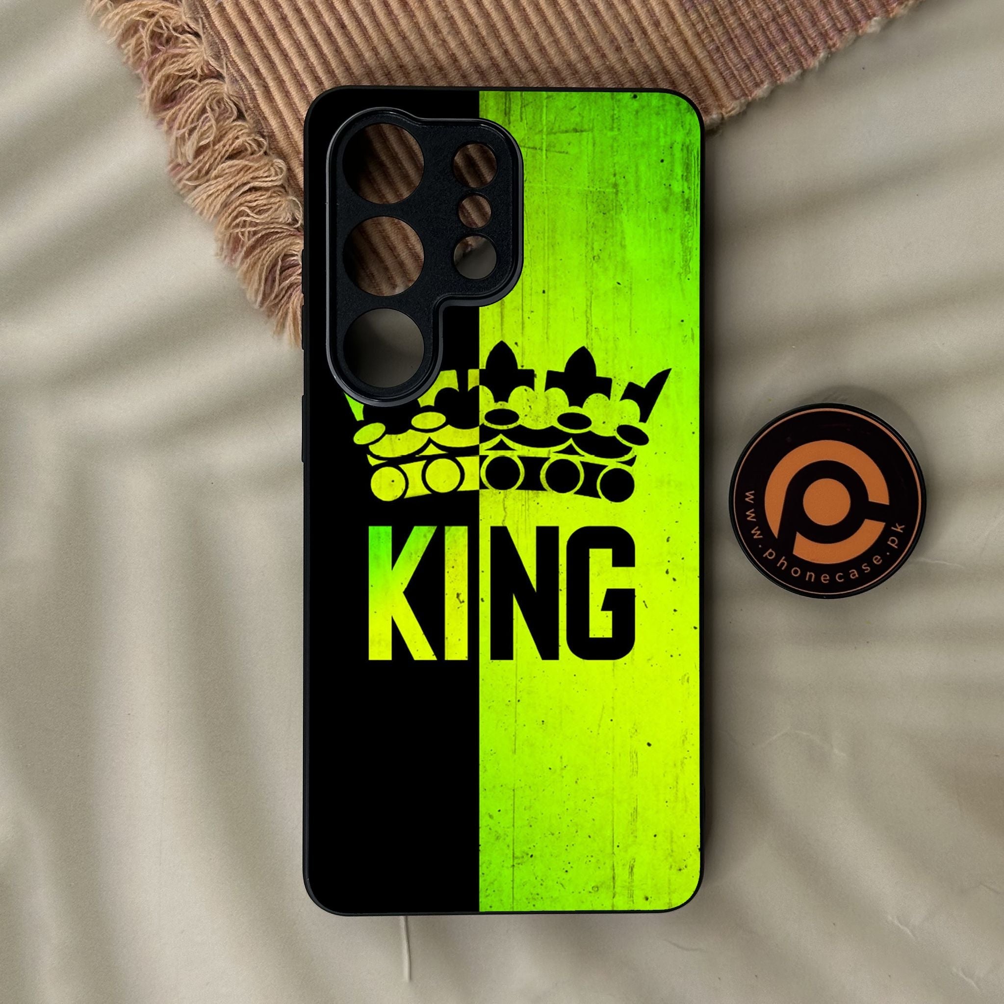 Galaxy S26 Ultra - King Design 3 - Premium Metal Printed Soft Bumper Shock Proof Case