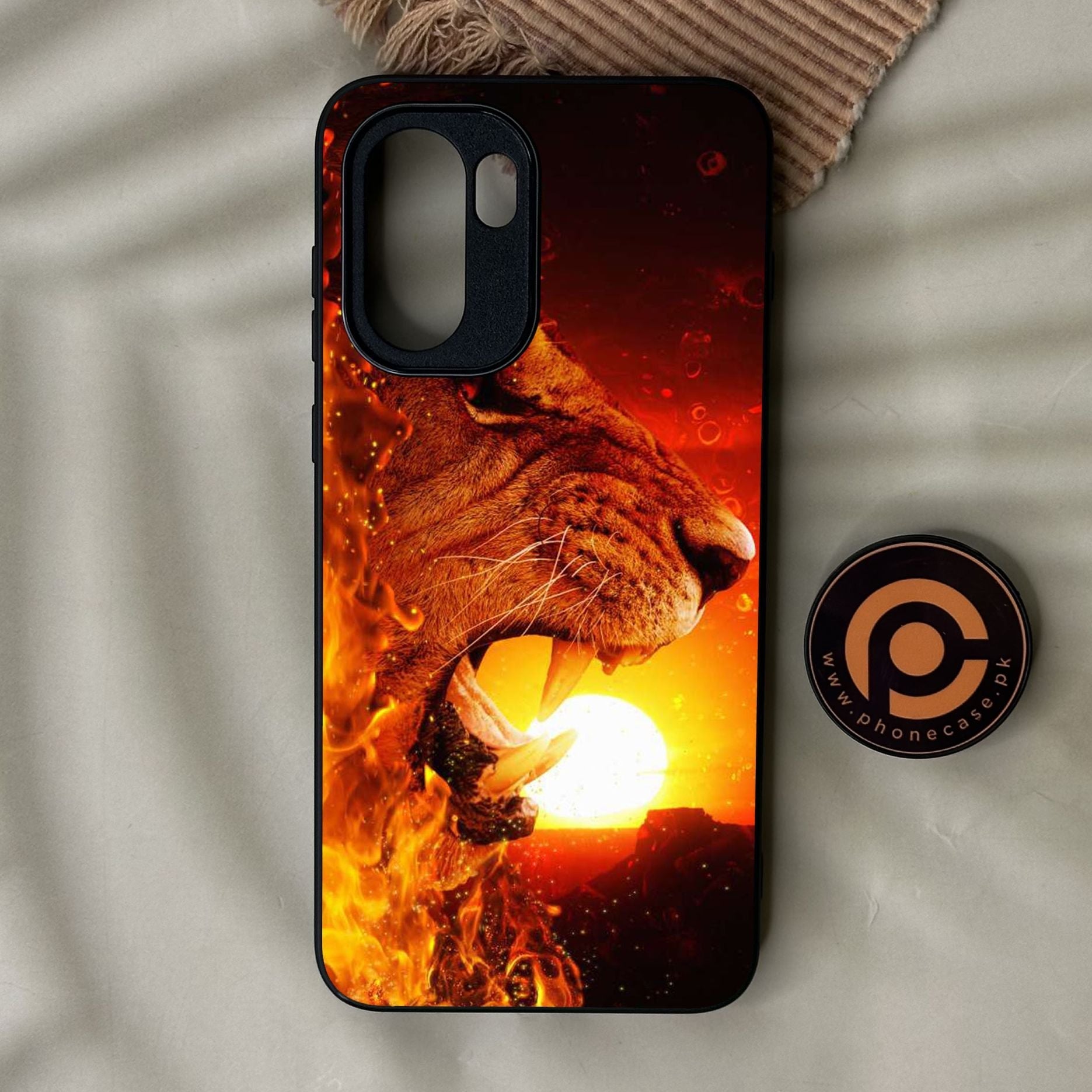 OnePlus Ace 6 - Tiger Design 1 - Premium Metal Printed Soft Bumper Shock Proof Case